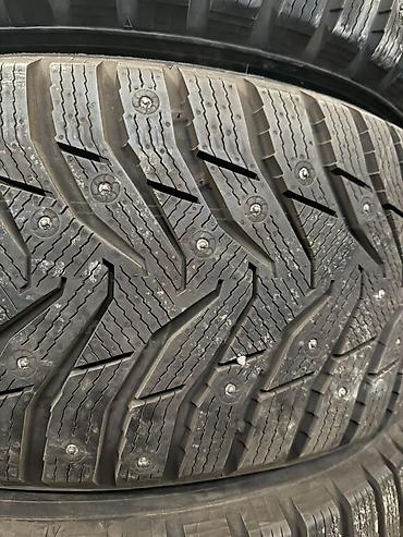 зимние: Шины 285 / 60 / R 18, Зимняя шипованная, Б/у, Комплект, Внедорожные (АТ/МТ), Корея, Kumho — 6