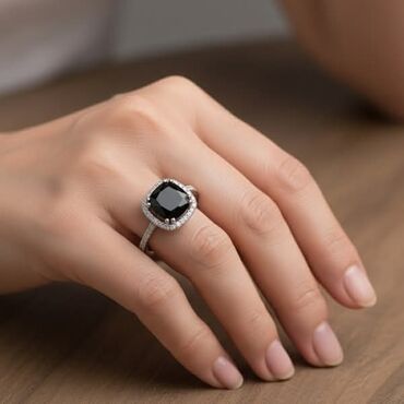 Prstenje: Vel:12
Cena:1000din — 11