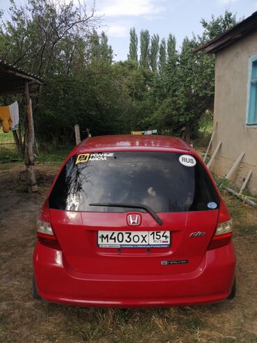 матор бензин: Honda Fit: 2002 г., 1.3 л, Вариатор, Бензин, Универсал