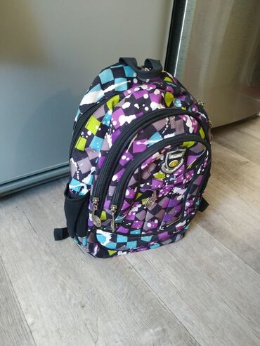 рюкзаки для детей: Рюкзак для начальной школы или дошколят, б/у, в отличном состоянии