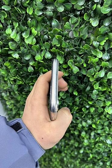 Apple iPhone: IPhone X, 64 ГБ, Белый, Чехол, 80 % — 7