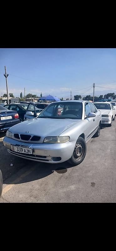 Daewoo Nubira: 1997 г., Кол менен иштөөчү, Бензин, Седан