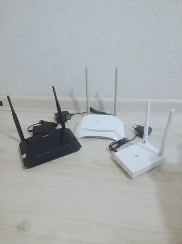 wi fi router: Wi-fi роутеры 2-антенные, в хорошем состоянии, работают отлично