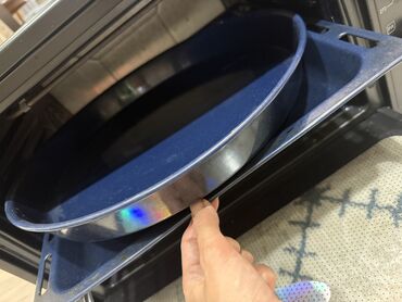 продаю духовки: Продаю духовку, состояние отличное . Пользовались несколько раз