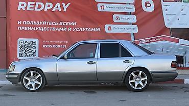 mercedes a class: Mercedes-Benz E-Class: 1994 г., 3.2 л, Автомат, Бензин, Седан — 3
