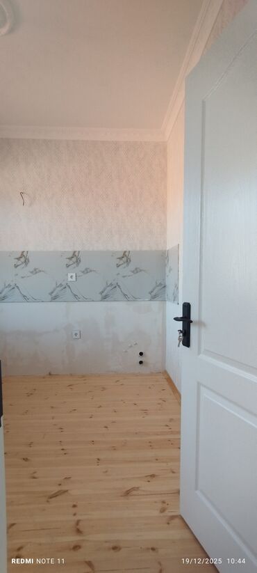 Həyət evləri və villaların satışı: Sumqayıtda mərkəzə yaxın super təklif! 🔥 📍 Ünvan: Sumqayıt şəhəri — 12