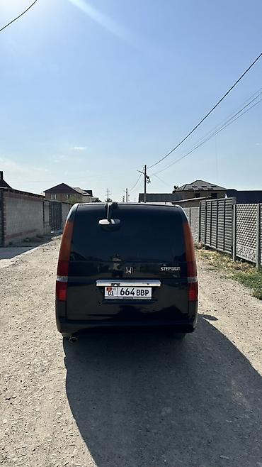 Продажа авто: Honda Stepwgn: 2002 г., 2 л, Минивэн — 6