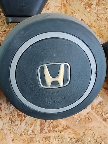 Подушка безопасности SRS (airbag) в руле для автомобилей Honda. -