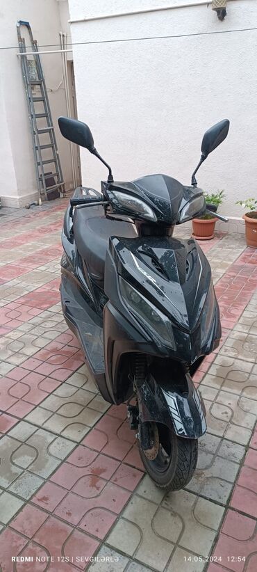 islenmis moped satisi: - MAPED 125, 150 sm3, 2023 il, 10000 km