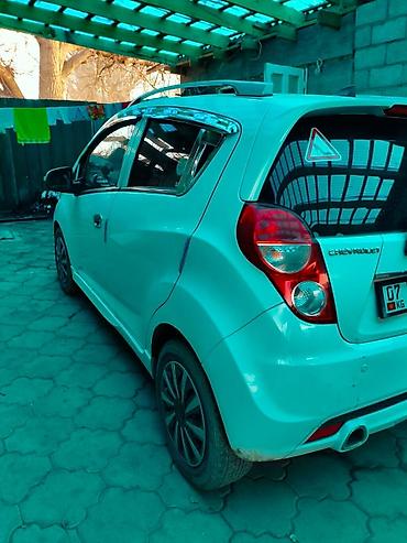 Chevrolet: Chevrolet Spark: 2014 г., 0.1 л, Автомат, Бензин, Хэтчбэк — 3