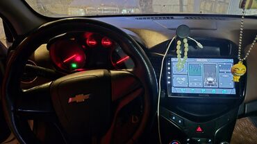 Chevrolet: Chevrolet Cruze: 1.6 l | 2010 il 260000 km Sedan — 11