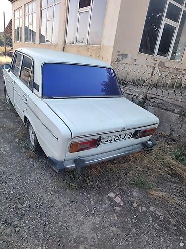 VAZ (LADA): VAZ 2106, ağ rəng, sedan kuzov. Texniki xüsusiyyətlər: - — 3
