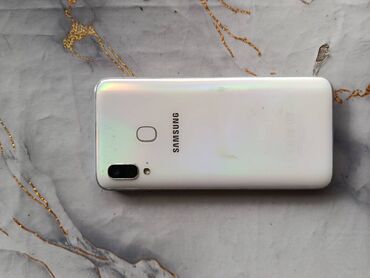 samsung galaxy j4 plus qiymeti: Samsung Galaxy A40, 64 GB, rəng - Ağ, Barmaq izi, İki sim kartlı, Face ID