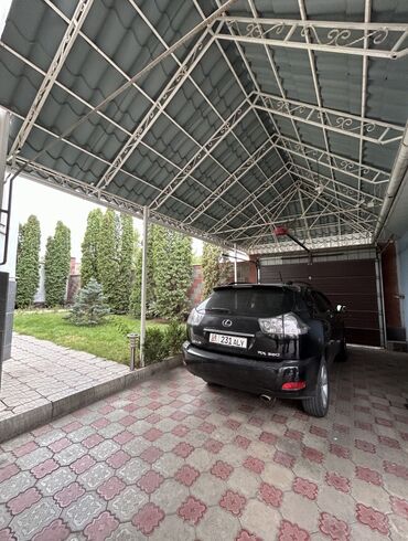 Долгосрочная аренда домов: 310 м², 9 комнат — 3