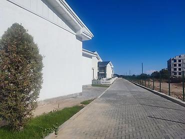 купить квартиру бишкек вторичка: 2 комнаты, 44 м², 2 этаж, ПСО (под самоотделку) — 5