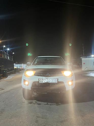 Mitsubishi L200: 2.5 l | 2012 il 256000 km Pikap