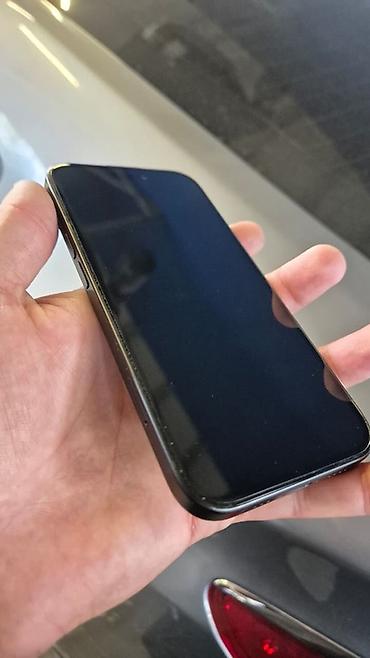 iphone 17 air: IPhone 15, 128 GB, Qara, Face ID — 7