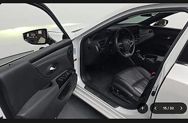 kia niro гибрид: Lexus ES: 2022 г., Седан — 9