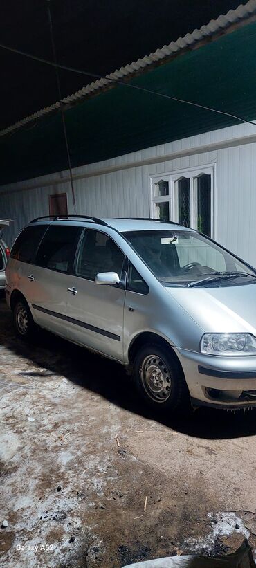 Volkswagen: Volkswagen Sharan: 2000 г., 2 л, Механика, Бензин, Минивэн — 2