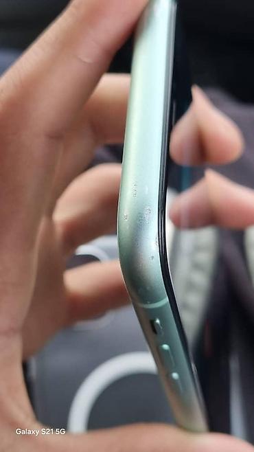 Apple iPhone: IPhone 11, Б/у, 64 ГБ, Голубой, Чехол, 76 % — 8