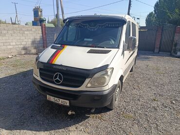 зарядное устройство электромобиль: Жүк ташуучу унаа, Mercedes-Benz, Стандарт, Колдонулган