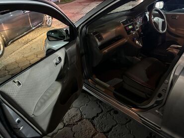 срочно продам машину дёшево: Honda Civic: 2003 г., 1.7 л, Вариатор, Бензин, Хэтчбэк