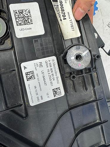 Передние фары: Передняя правая фара Mercedes-Benz 2023 г., Новый, Оригинал, Германия — 18