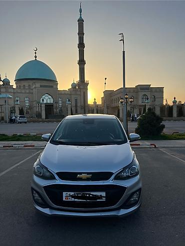 Chevrolet: Chevrolet Spark: 2019 г., 0.1 л, Вариатор, Бензин, Хэтчбэк — 2