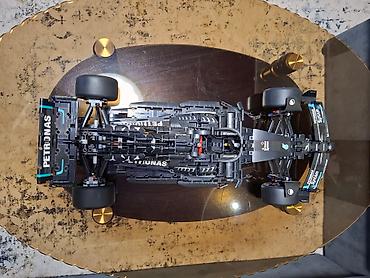 Игрушки: Продаю LEGO ® Technic™ «Гоночная машина Mercedes-AMG F1 W14 E — 14