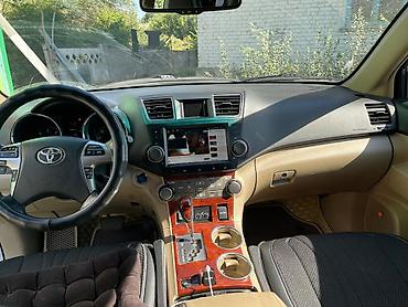 фара highlander: Toyota Highlander: 2011 г., 3.5 л, Автомат, Гибрид, Кроссовер — 6