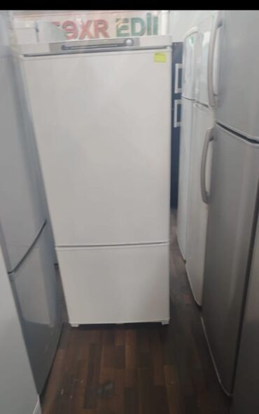 soyuducular indesit: İşlənmiş 2 qapılı Indesit Soyuducu Satılır