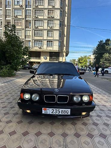 аукцион номер кр: BMW 5 series: 1995 г., 2.5 л, Механика, Бензин, Седан — 2