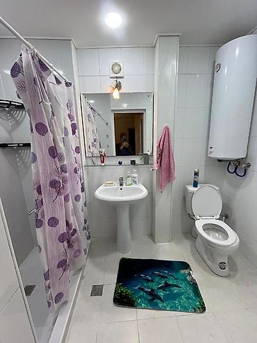 bakida ev: İcarəyə verilir 3 otaqlı yeni tikili 82 m², Elmlər Akademiyası m. 1 — 3