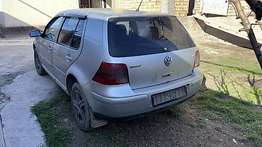 Volkswagen: Volkswagen Golf: 2001 г., 1.6 л, Механика, Бензин, Хэтчбэк — 5