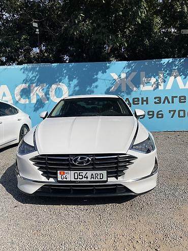 чехол саната: Hyundai Sonata: 2019 г., Автомат, Газ, Седан — 1