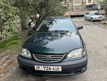 Toyota: Toyota Avensis: 2001 г., 1.8 л, Механика, Бензин, Универсал