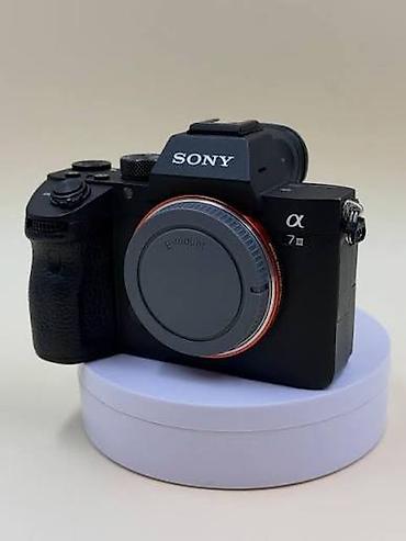 sony linza: Sony Alpha a7 III (ILCE-7M3) — tam kadr gücü və çevikliyi bir gövdədə — 1