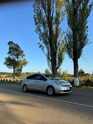 su cənlərinin sifarisi: Toyota Prius: 1.6 l | 2008 il Hetçbek — 5