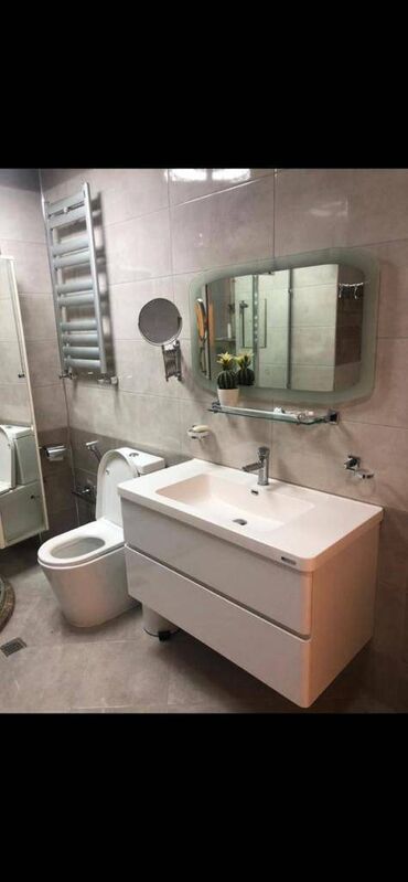 Uzunmüddətli kirayə mənzillər: Nəsimi metrosunun yaxınlığında daxil qosunların baş idarəsinə yaxın 13 — 8