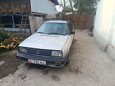 айнек авто: Volkswagen Jetta: 1989 г., 1.8 л, Кол менен иштөөчү, Бензин, Седан — 2