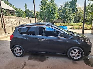 дополнительный свет: Chevrolet Spark: 2017 г., 1 л, Автомат, Бензин, Хэтчбэк — 3