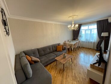 gulustan residence ev satilir: Баку, Ахмедлы, 2 комнаты, Вторичка, м. Ази Асланов, 55 м²