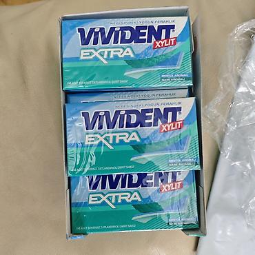 Qida məhsulları: VIVIDENT Extra Xylit – mentol və nanə aromalı şəkərsiz saqqız lentləri — 2