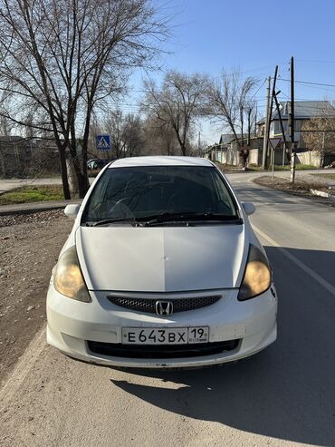 Honda: Honda Fit: 2002 г., 1.3 л, Вариатор, Бензин, Хэтчбэк