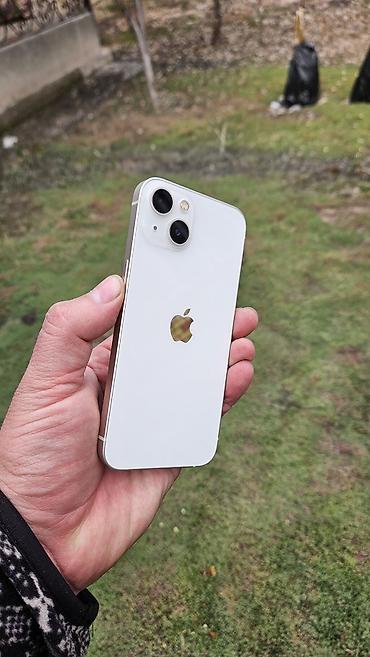 Apple iPhone: IPhone 13, Б/у, 128 ГБ, Белый, Чехол, 81 % — 3