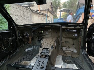 Mercedes-Benz: Mercedes-Benz E-Class: 2004 г., 3.2 л, Автомат, Газ, Универсал — 4