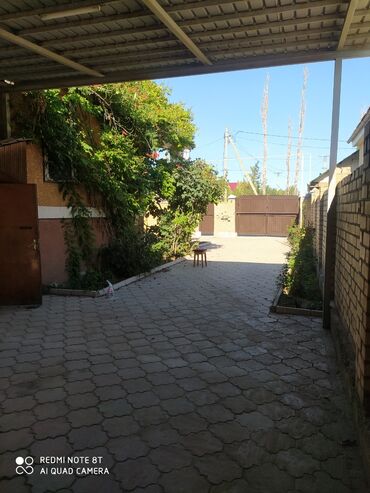 Посуточная аренда домов: 200 м², 7 комнат, Теплый пол, Бронированные двери, Парковка at lalafo.kg — 12 Посуточная аренда домов: 200 м², 7 комнат, Теплый пол, Бронированные двери, Парковка — 12