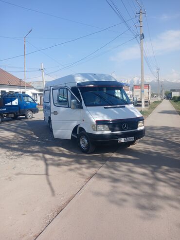 каракол пассат б3: Жеңил жүк ташуучу унаа, Mercedes-Benz, Дубль, 3 т, Колдонулган