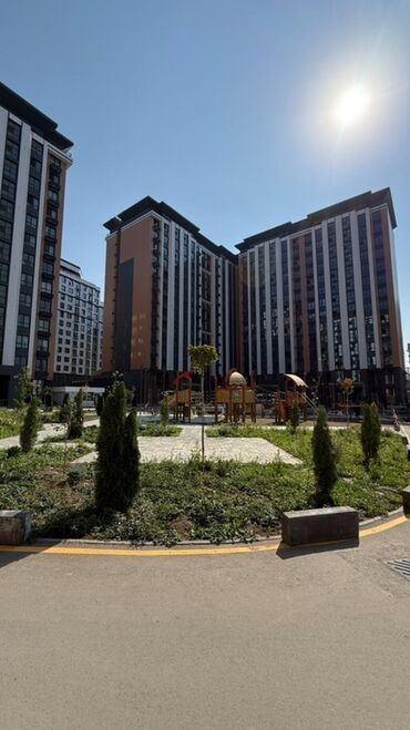 жк нурзаман сити: 3 комнаты, 131 м², Элитка, 14 этаж, ПСО (под самоотделку)