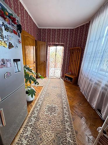 Продажа коттеджей и домов: Дом состоит из двух блоков : дом для себя с 5 спальнями, кабинет зал — 3